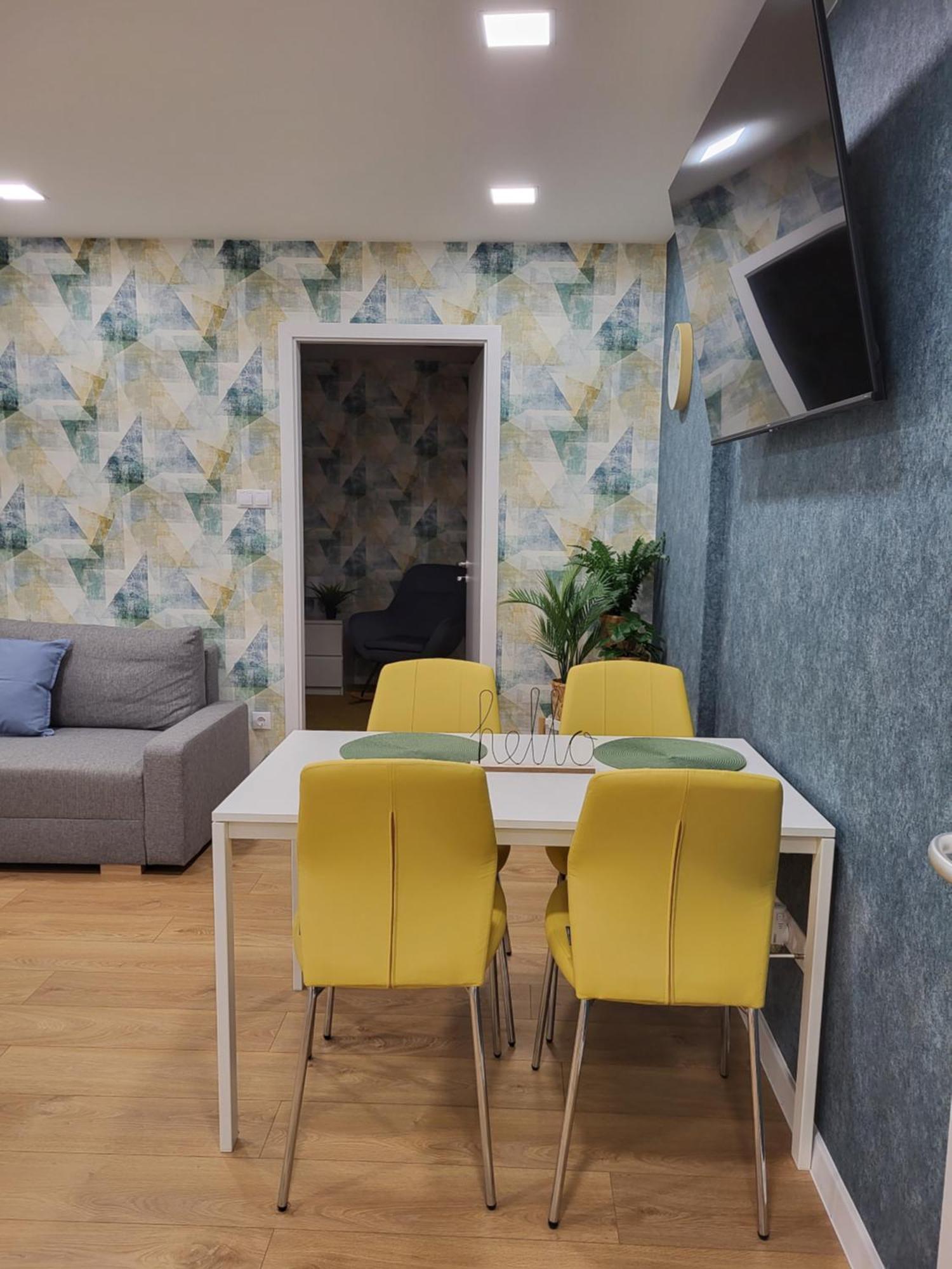 Ferienwohnung Kossuth 10 Dunaújváros Exterior foto